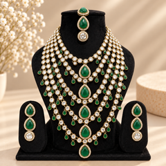 Aurez Emerald Set
